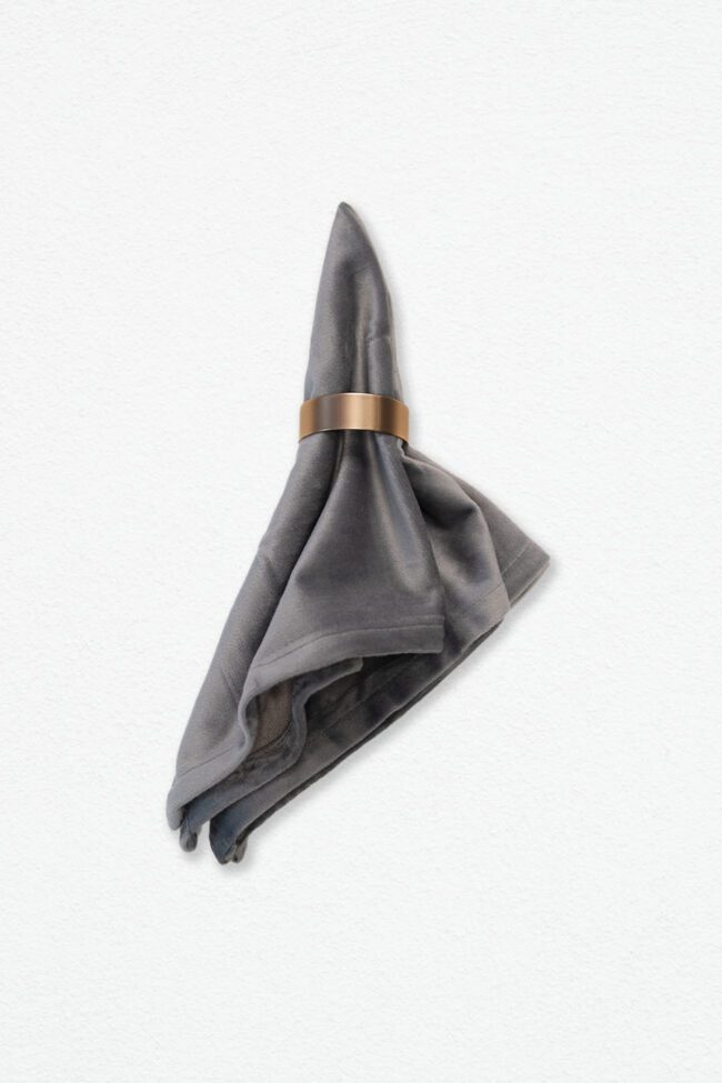 Stoffserviette aus Samt / Velours in Light Grey
